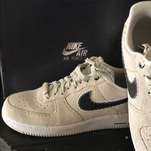 Nike Air Force 1 ‘07 N7